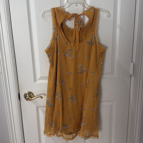 Floral Yellow Dress Abercrombie size medium - Picture 4 of 4